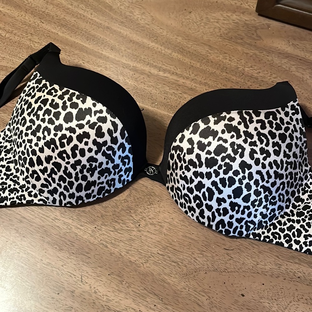 Victoria’s Secret Very Sexy Push Up